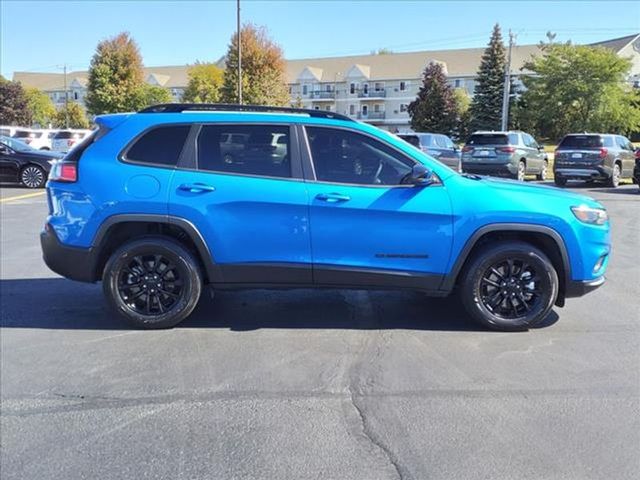 2023 Jeep Cherokee Altitude Lux