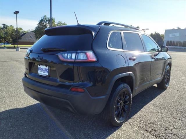 2023 Jeep Cherokee Altitude Lux