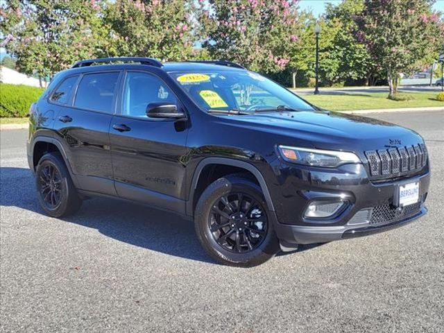 2023 Jeep Cherokee Altitude Lux