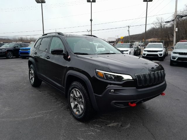 2023 Jeep Cherokee Trailhawk