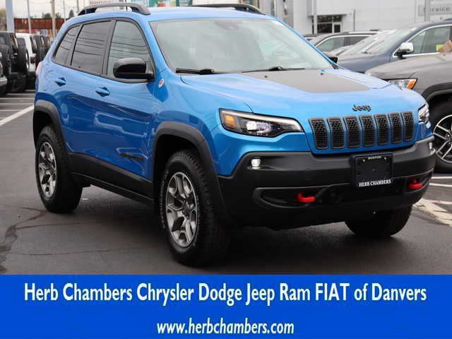 2023 Jeep Cherokee Trailhawk