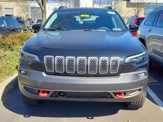 2023 Jeep Cherokee Trailhawk