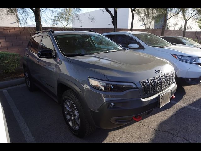 2023 Jeep Cherokee Trailhawk