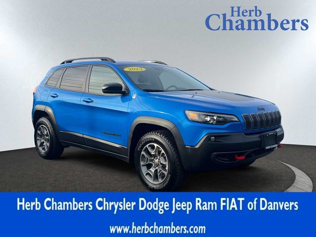 2023 Jeep Cherokee Trailhawk