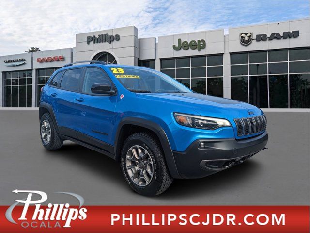 2023 Jeep Cherokee Trailhawk