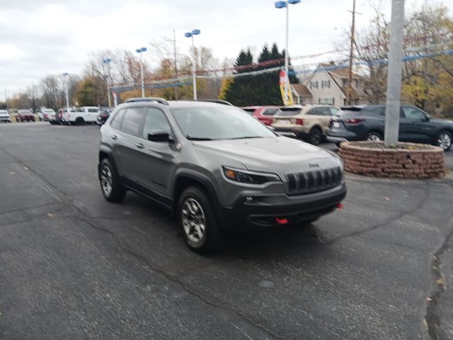 2023 Jeep Cherokee Trailhawk