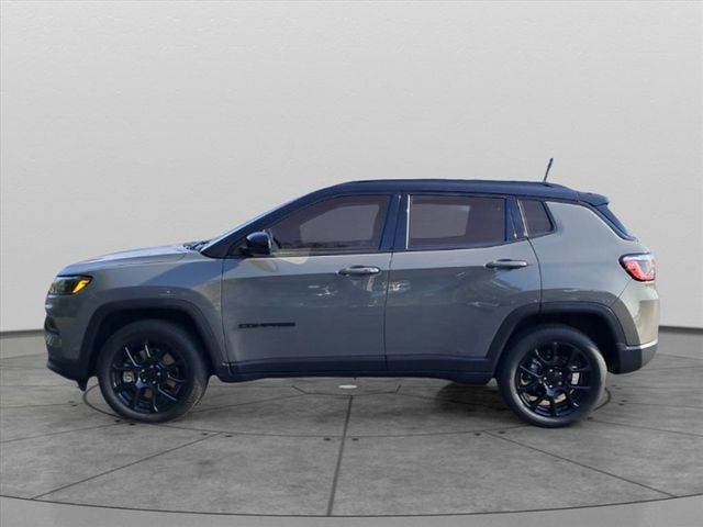 2023 Jeep Compass Altitude