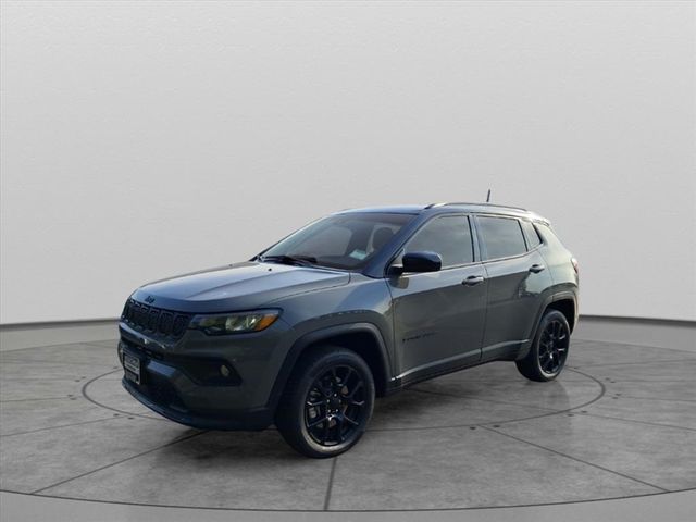 2023 Jeep Compass Altitude