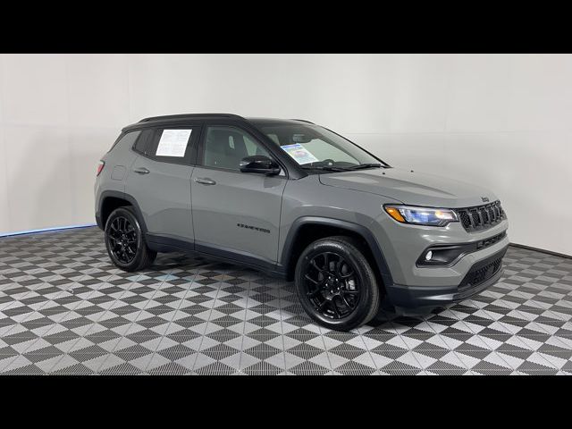 2023 Jeep Compass Altitude