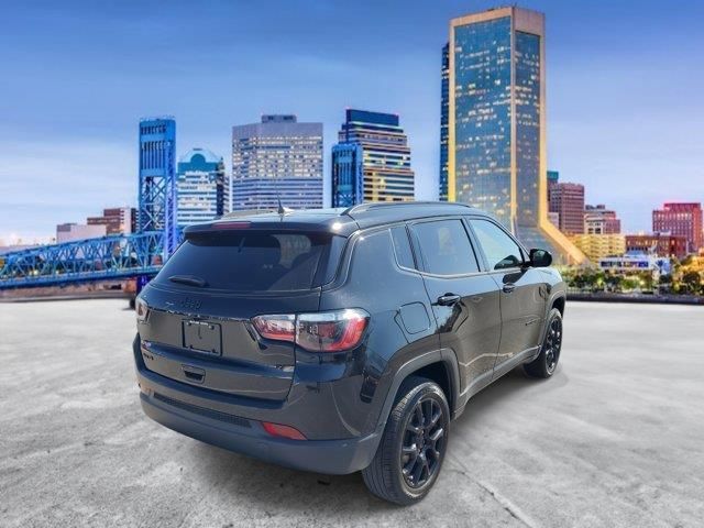 2023 Jeep Compass Altitude