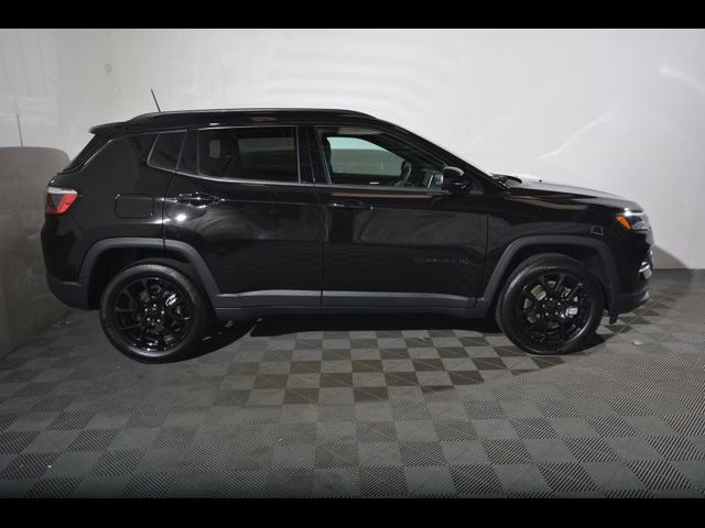 2023 Jeep Compass Altitude