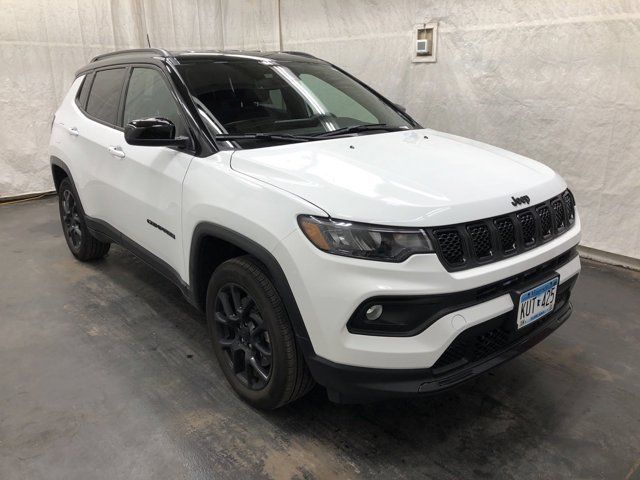 2023 Jeep Compass Altitude