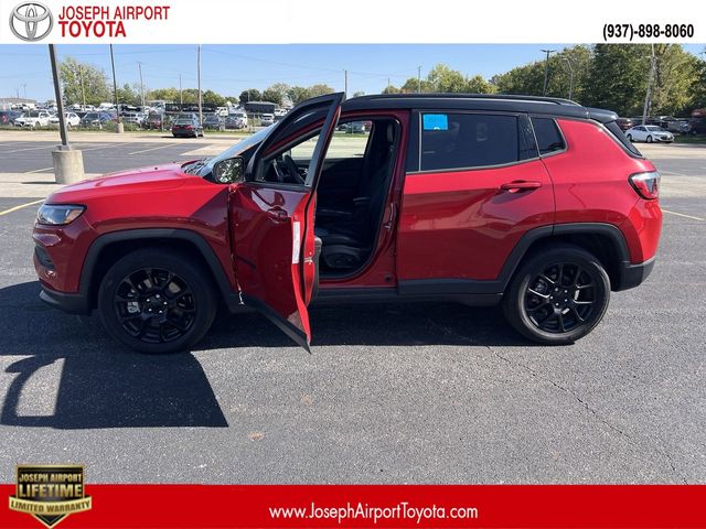 2023 Jeep Compass Altitude