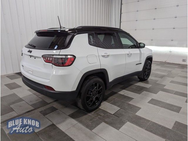 2023 Jeep Compass Altitude