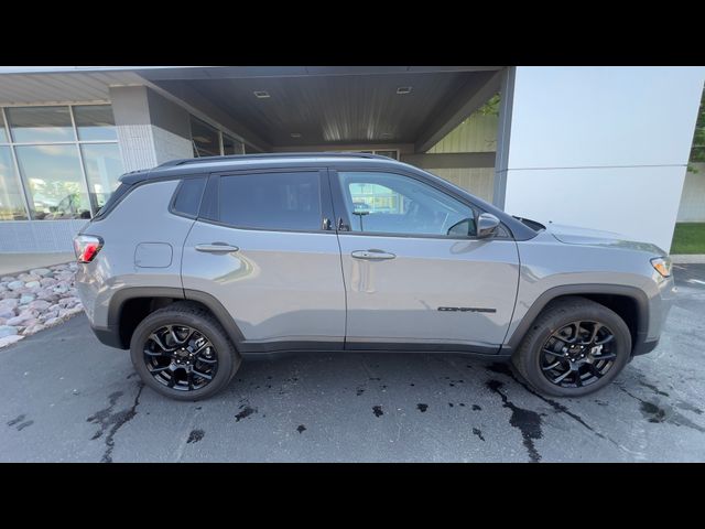 2023 Jeep Compass Altitude