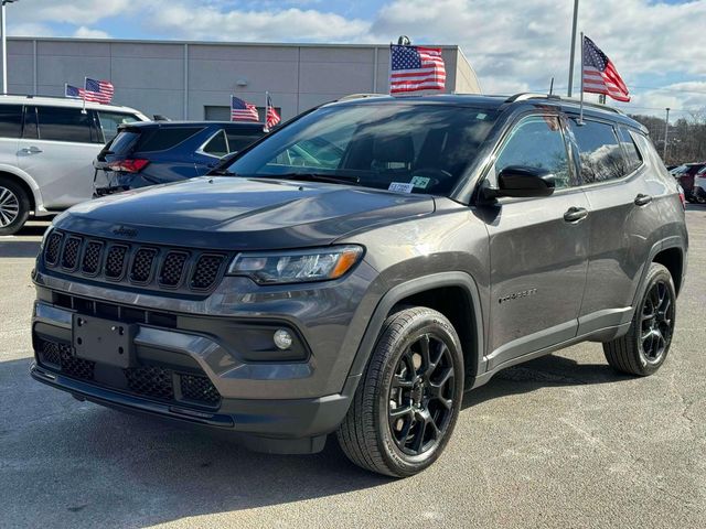 2023 Jeep Compass Altitude