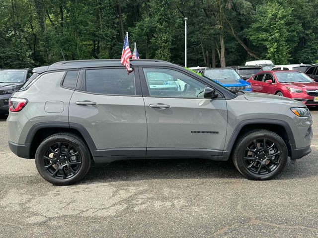 2023 Jeep Compass Altitude