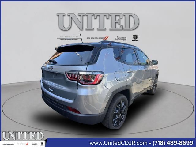 2023 Jeep Compass Altitude