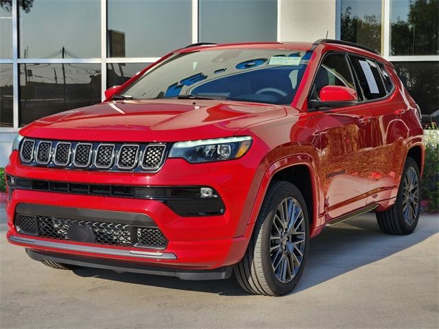 2023 Jeep Compass 