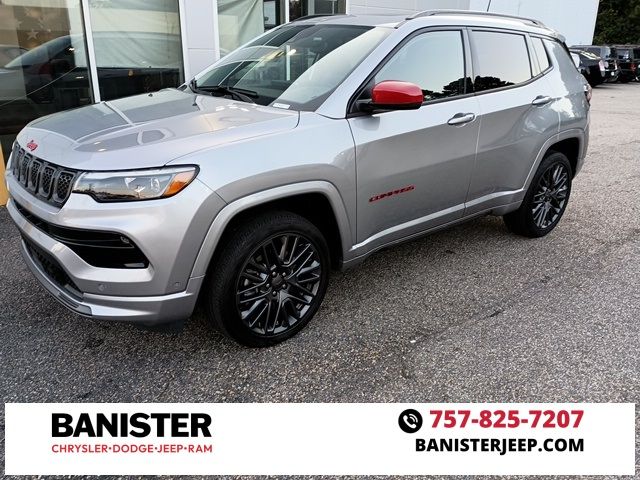 2023 Jeep Compass 