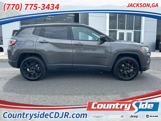 2023 Jeep Compass Altitude