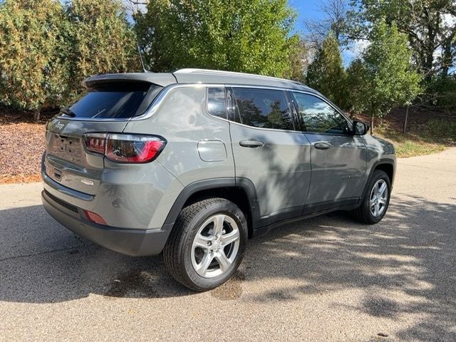 2023 Jeep Compass Latitude