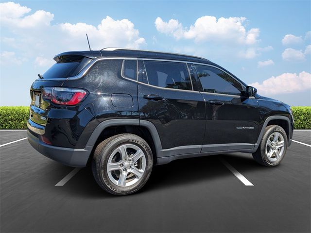 2023 Jeep Compass Latitude