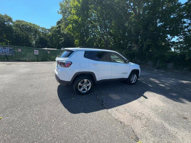 2023 Jeep Compass Latitude