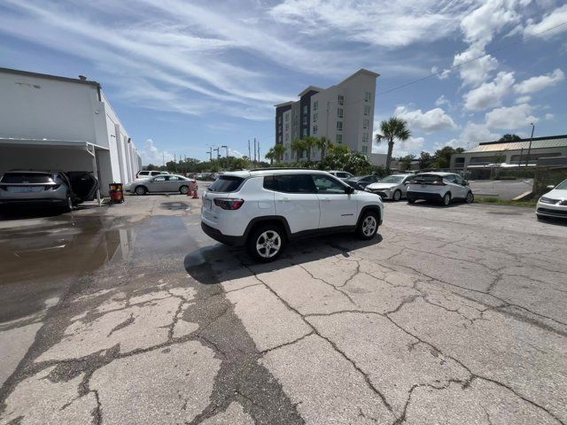 2023 Jeep Compass Latitude