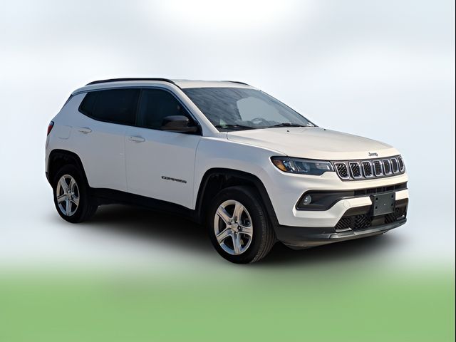 2023 Jeep Compass Latitude