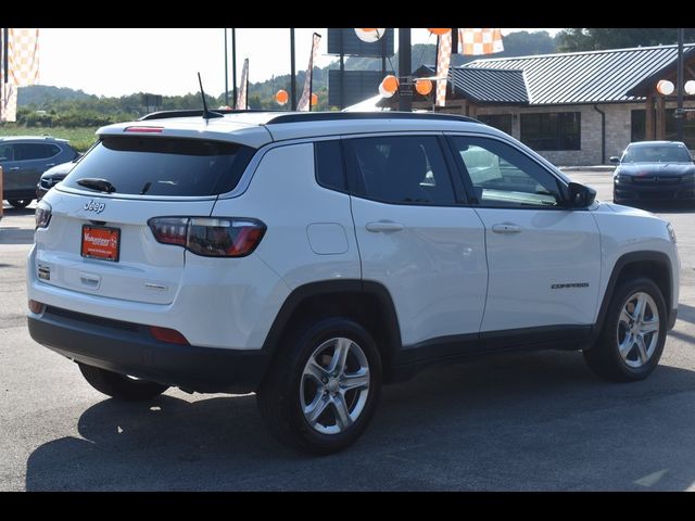 2023 Jeep Compass Latitude