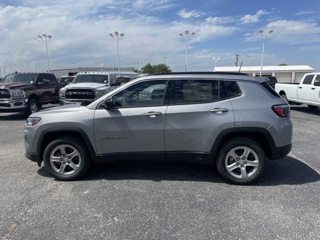 2023 Jeep Compass Latitude