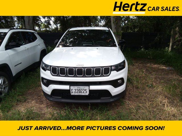 2023 Jeep Compass Latitude