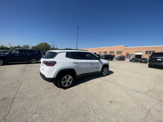 2023 Jeep Compass Latitude