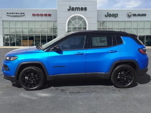 2023 Jeep Compass Altitude