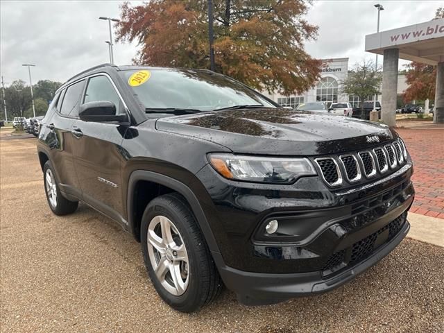 2023 Jeep Compass Latitude