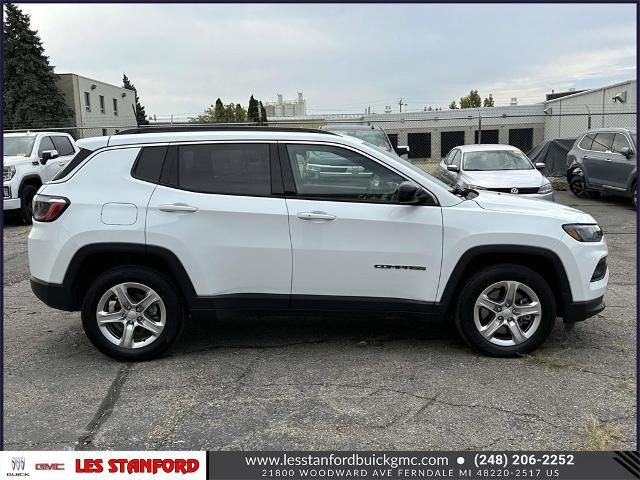 2023 Jeep Compass Latitude