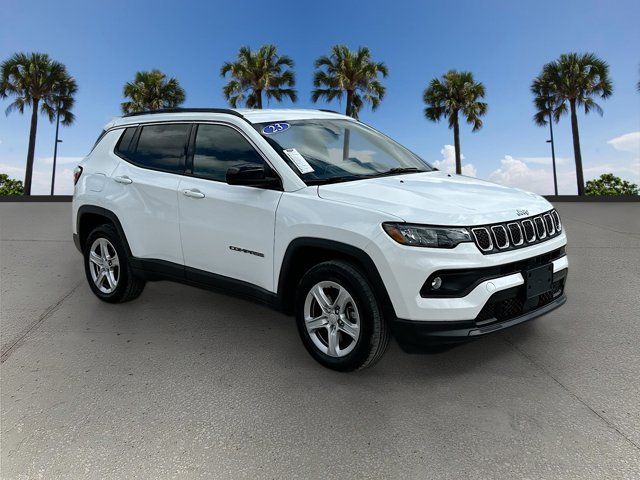 2023 Jeep Compass Latitude