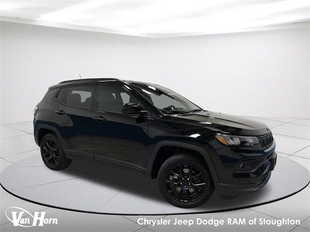 2023 Jeep Compass Altitude