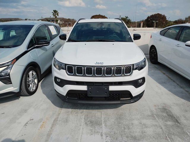 2023 Jeep Compass Latitude