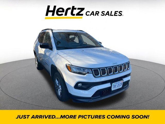 2023 Jeep Compass Latitude