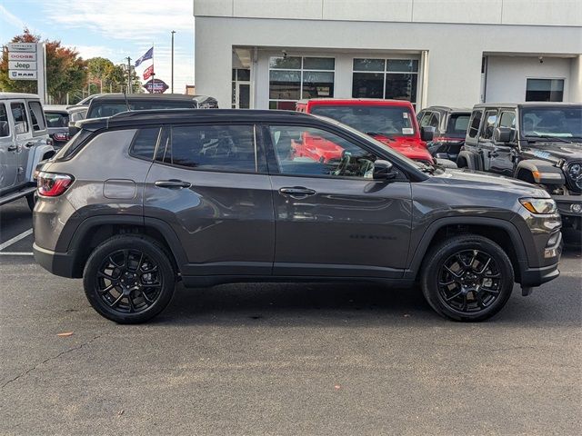 2023 Jeep Compass Altitude