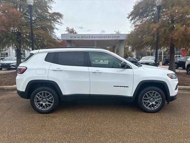 2023 Jeep Compass Latitude