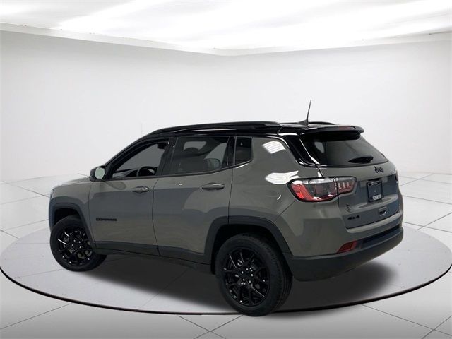 2023 Jeep Compass Altitude