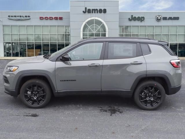 2023 Jeep Compass Altitude