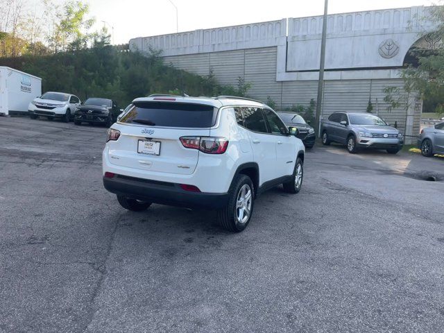 2023 Jeep Compass Latitude