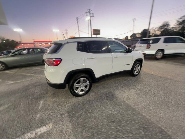 2023 Jeep Compass Latitude