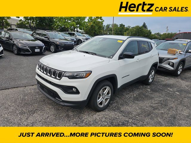 2023 Jeep Compass Latitude