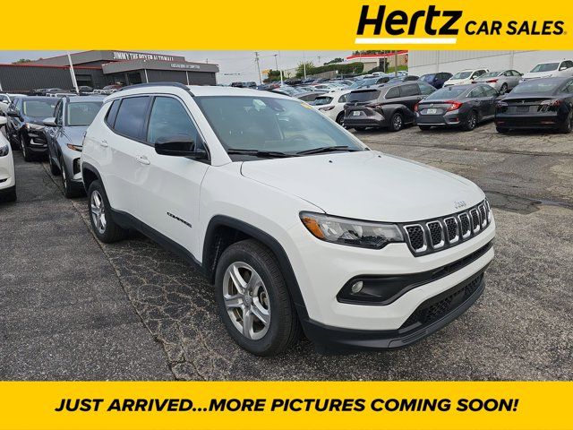 2023 Jeep Compass Latitude