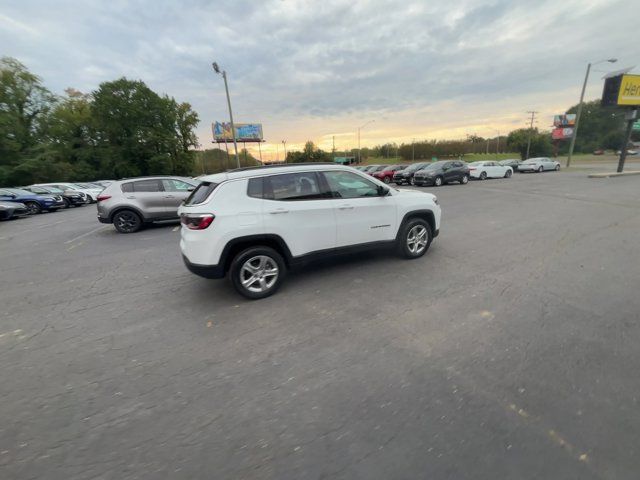 2023 Jeep Compass Latitude